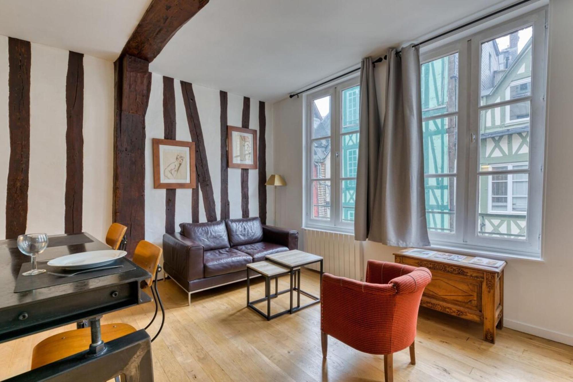 Le Charmant F2 Rue Du Gros Horloge A Rouen! ภายนอก รูปภาพ