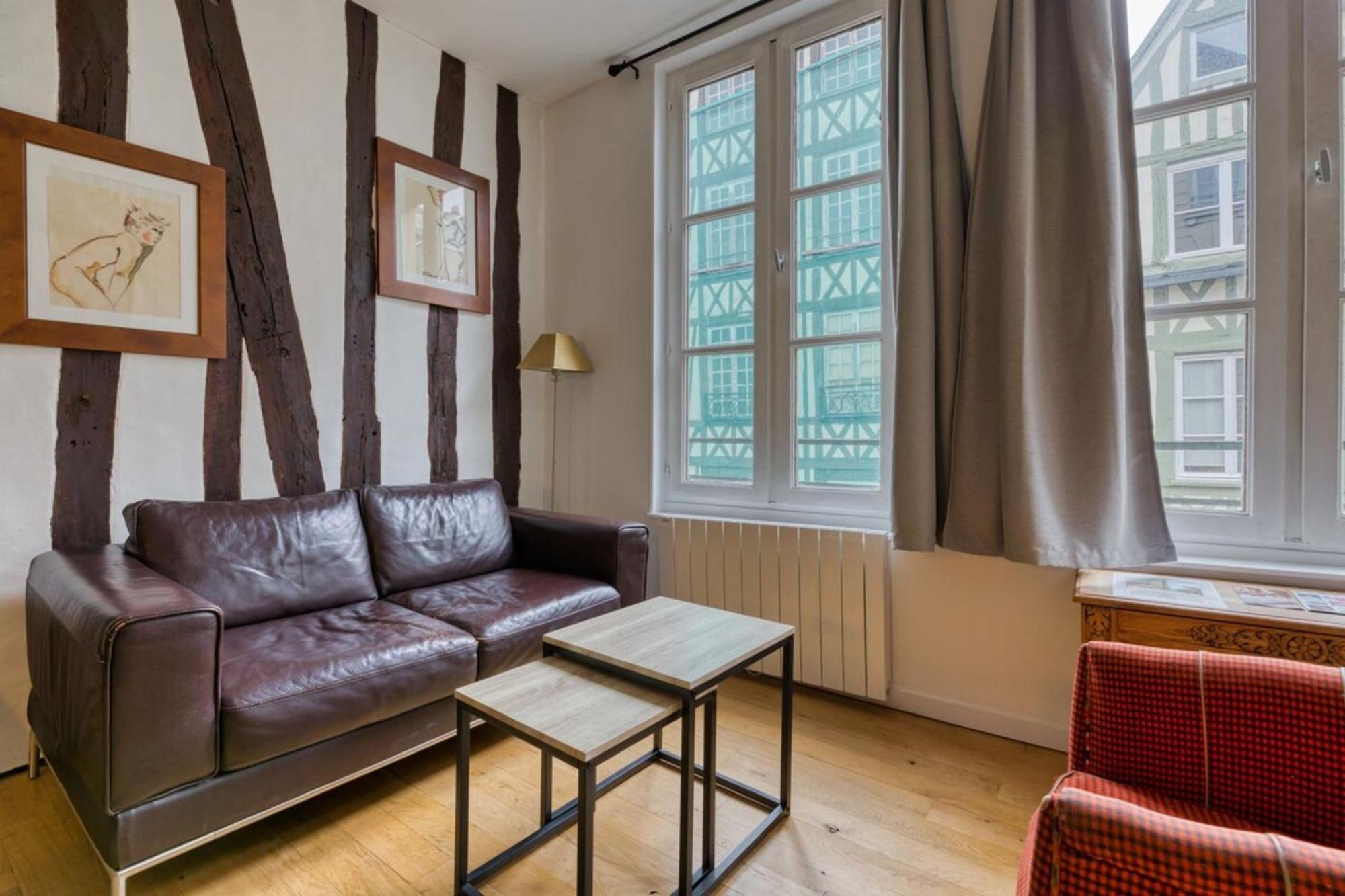 Le Charmant F2 Rue Du Gros Horloge A Rouen! ภายนอก รูปภาพ